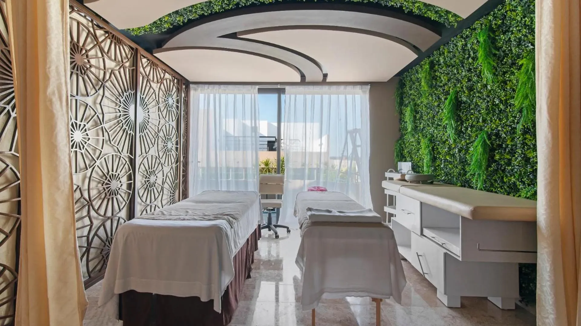 Menesse Tulum Hideaway - Elegant Bohemian Suite