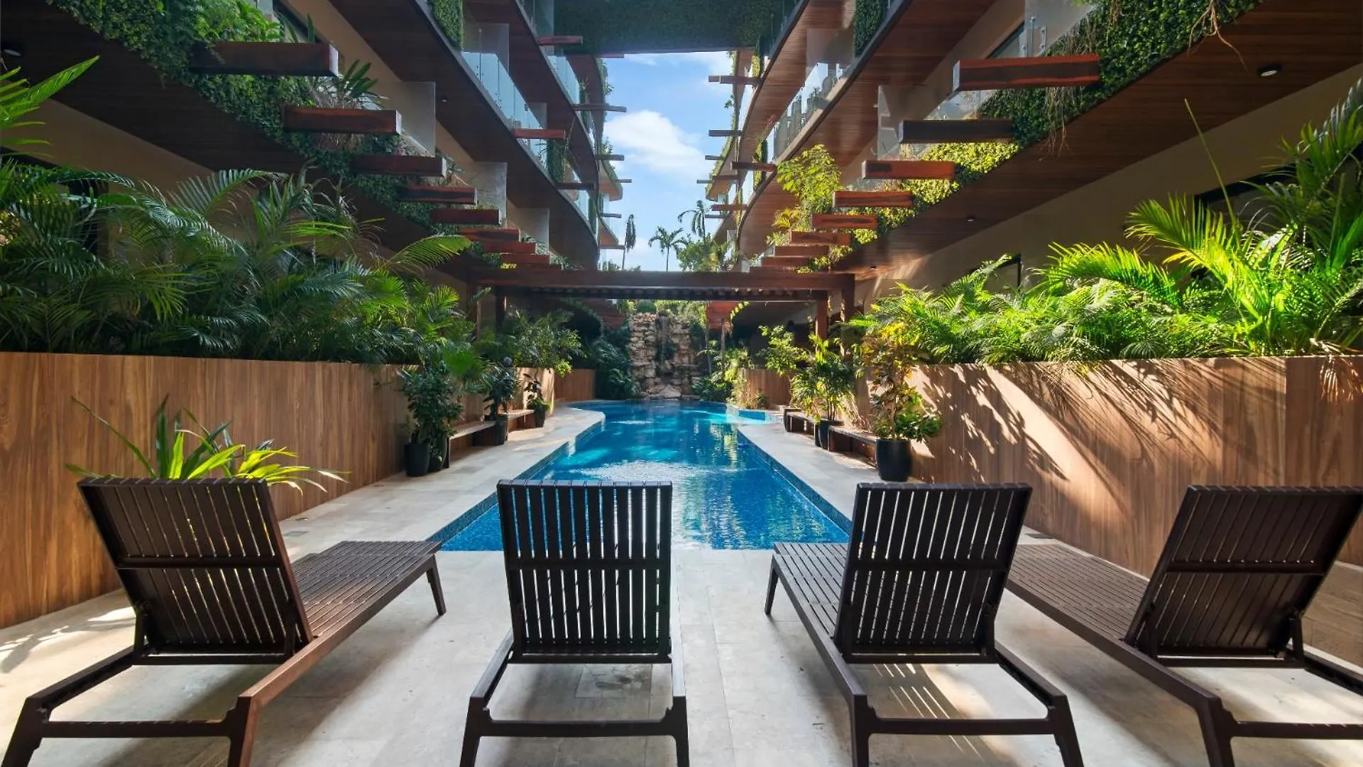 Menesse Tulum Hideaway - Elegant Bohemian Suite Apartment